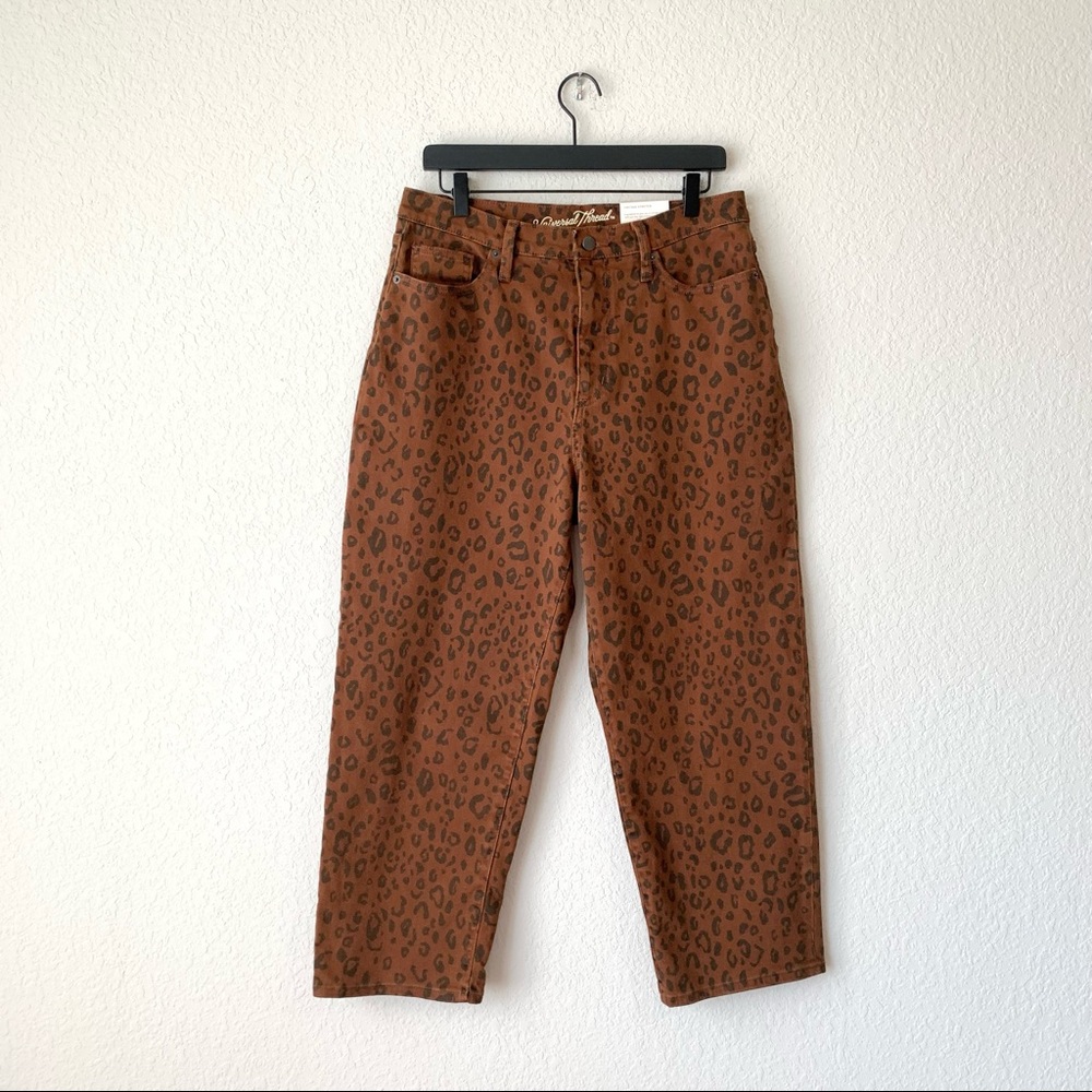 NWT Universal Thread Leopard Print Vintage Straight Jeans Size 12/31R